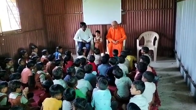 Schoolchildren’s Interaction with a Spiritual Guide
